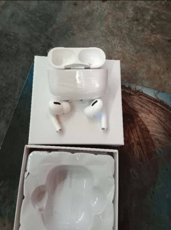 Airpods Pro Platinum with ANC 5