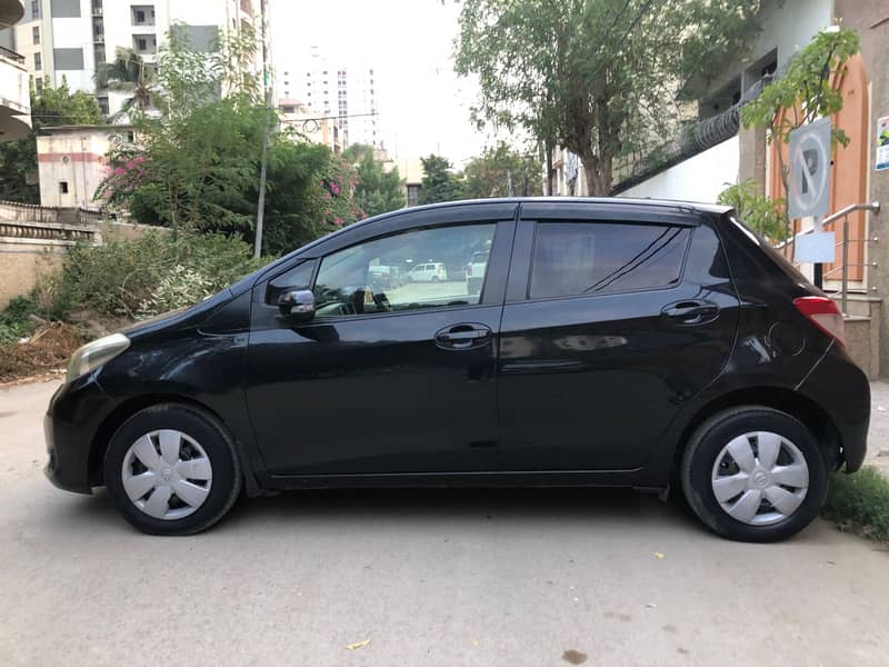 Toyota Vitz 2014 / 2017 2