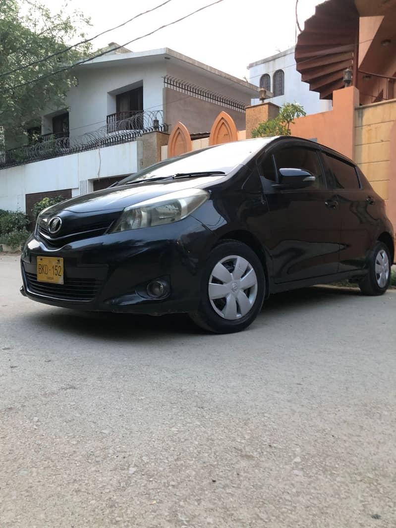 Toyota Vitz 2014 / 2017 10