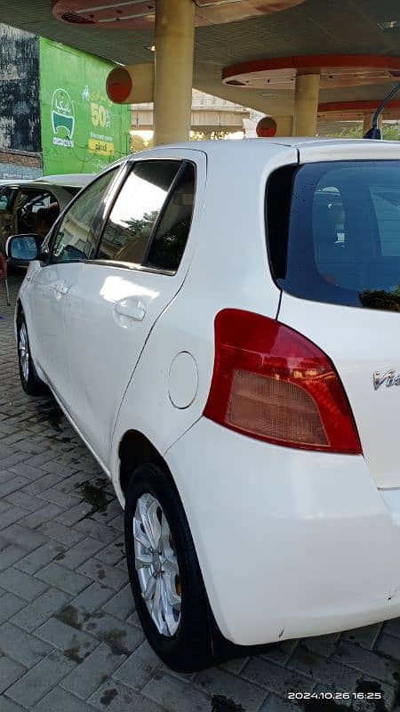 Toyota Vitz 2007 4