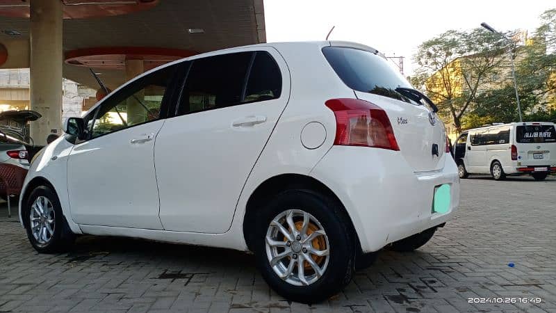 Toyota Vitz 2007 8