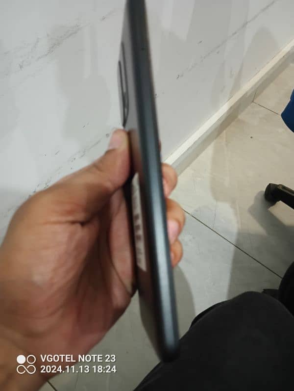 selling mobile phone 2