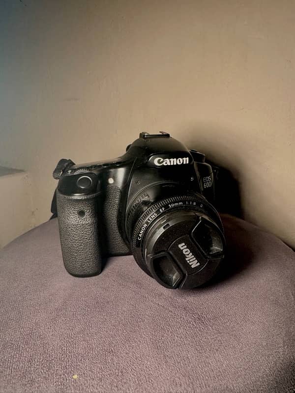 CANON 60D with 50mm lens 0