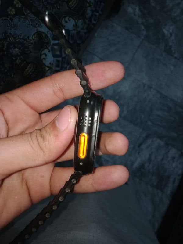 iski cable Nahin hai jis na linn ho cabel sath la ay or chack kr la 3