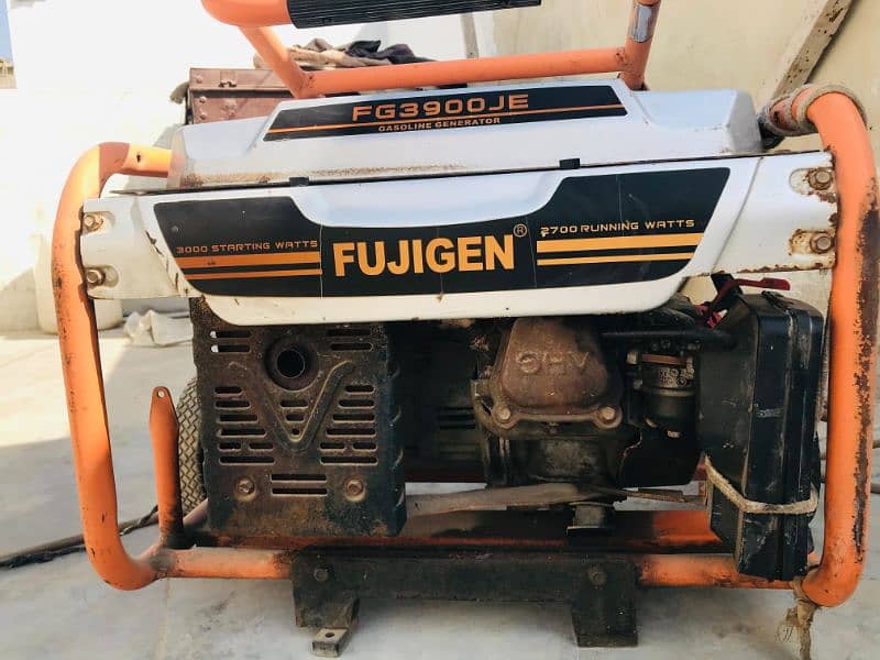 JASCO Fujigen Gasoline Generator 1