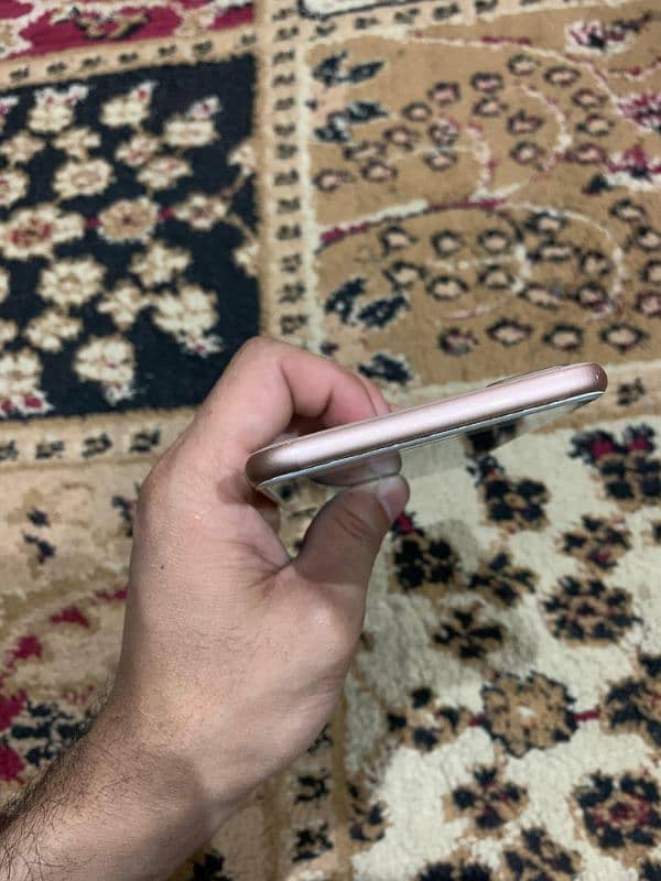 IPhone 8Plus 2