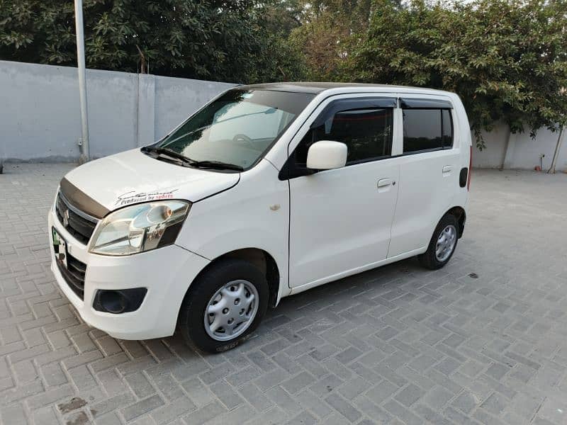 Suzuki Wagon R 2018 1