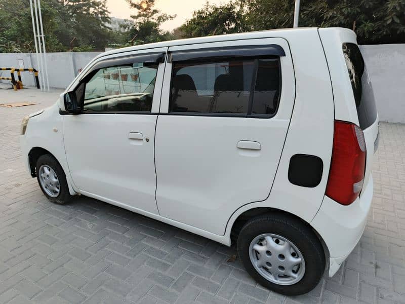 Suzuki Wagon R 2018 6