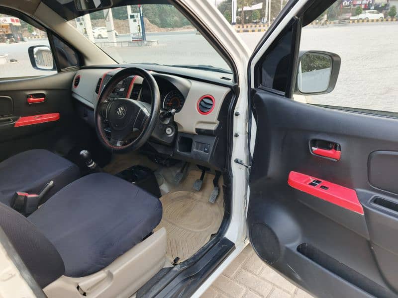 Suzuki Wagon R 2018 9