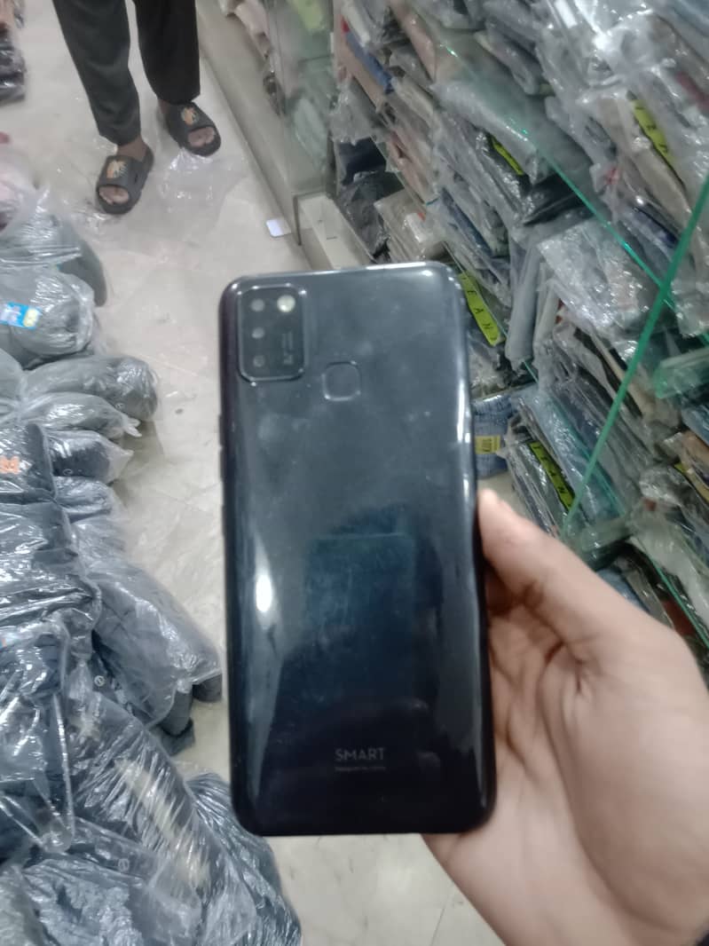 Infinix smart 5 ha 2  32 main 0