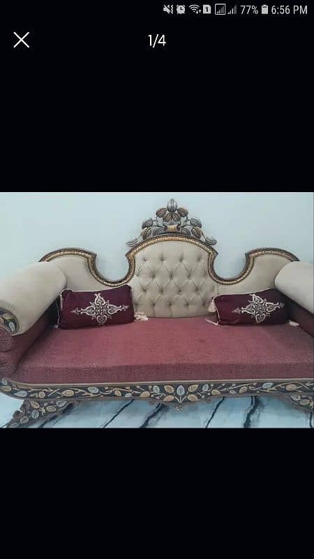 centre table 03318633208 WhatsApp also having L shape sofa set 5