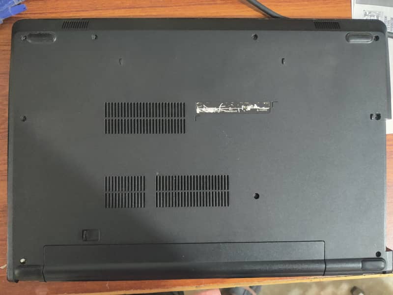 Dell Laptop with original charger I3 7th generation (Screen Problem) - 10