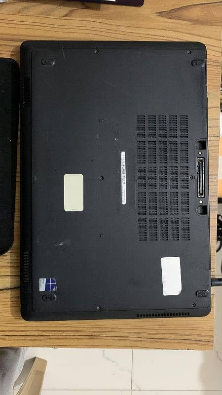 Dell Laptop core i3 gen 5th gen 3