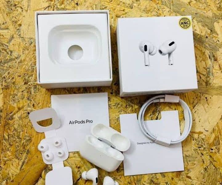 Apple Airpod Pro  in Excellent Condition just 2 weeks used 0