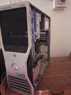 dell t3500 PC neat and clean