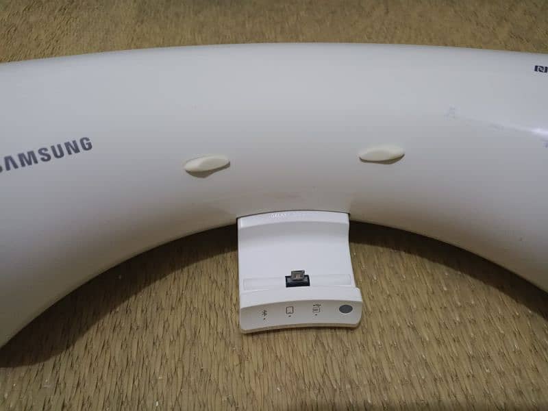 Samsung galaxy wireless with Audio Dock DA-F560 8