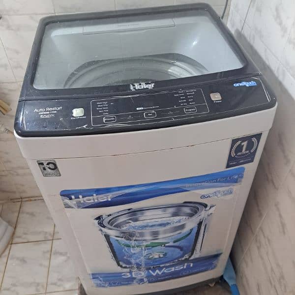 automatic washing machine in a good condition 1