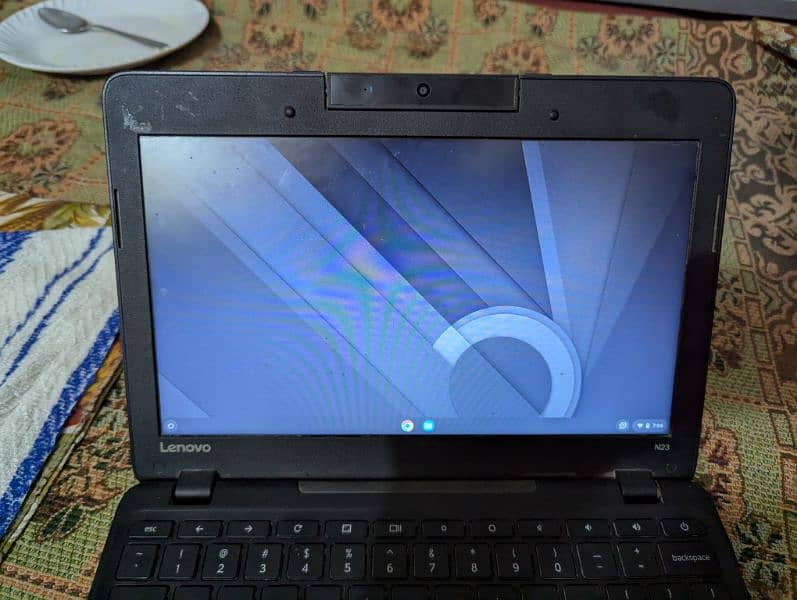 Lenovo N23 Chromebook with playstore 3