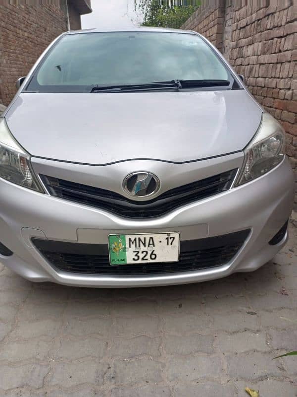 Toyota Vitz 2013 1