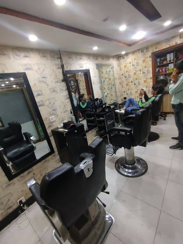 saloon ka Saman contact me 03217568943 4