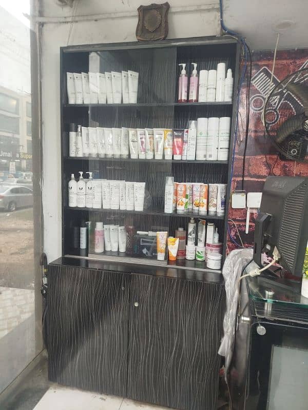 saloon ka Saman contact me 03217568943 17