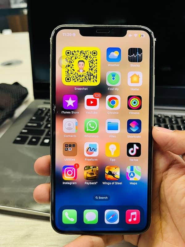 iphone 11 pro max 2