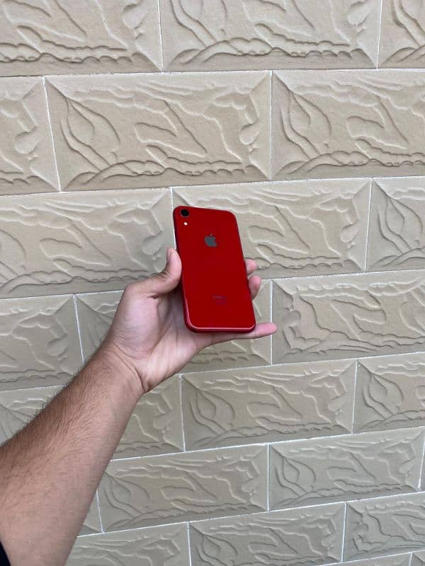 iPhone Xr factory unlocked 1