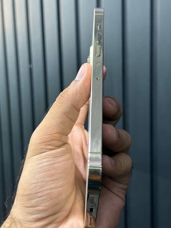 iphone 13 pro max 512gb dual sim pta approved           11 12 14 15 16 3