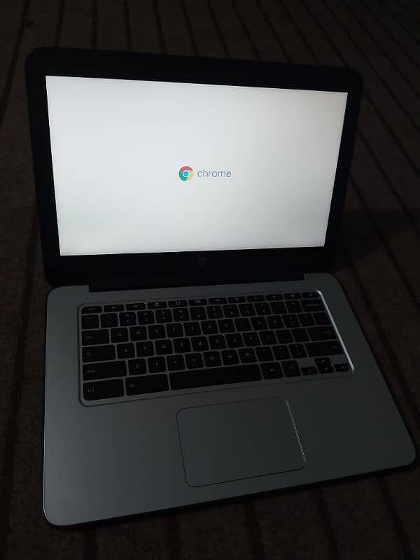 Hp g3 14 Chromebook 14 inch display new condition 2