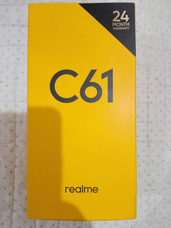 realme C61 1