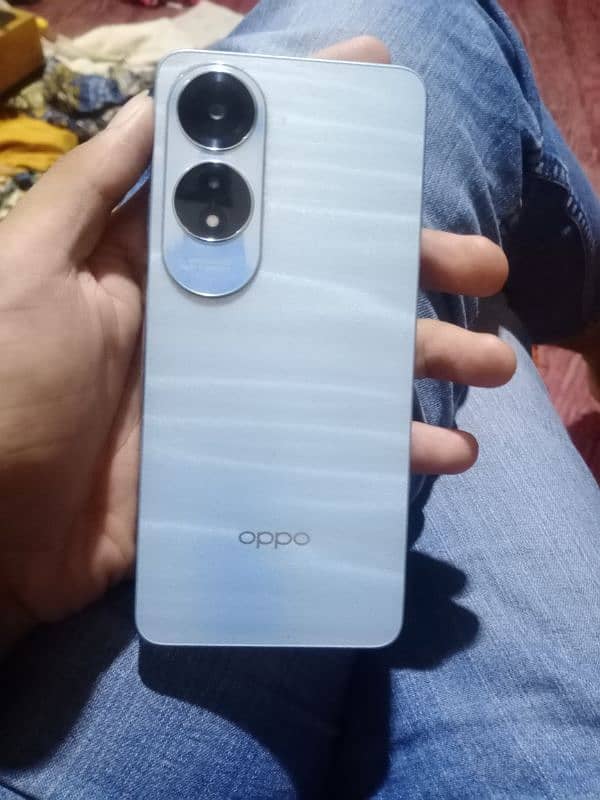 oppo a 60 8 256 condition 10 bay 10 with full box 2