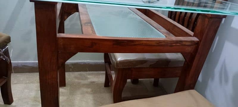 Dinning table For Sale 1