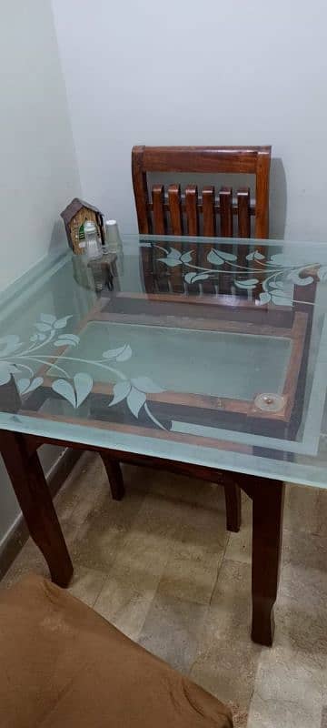 Dinning table For Sale 2