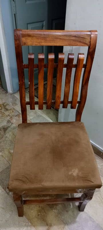 Dinning table For Sale 5