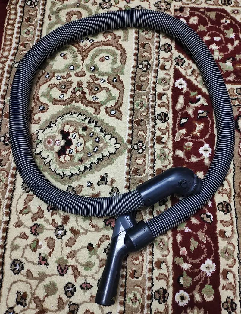 Panasonic Vacuum Cleaner MC-5030 2