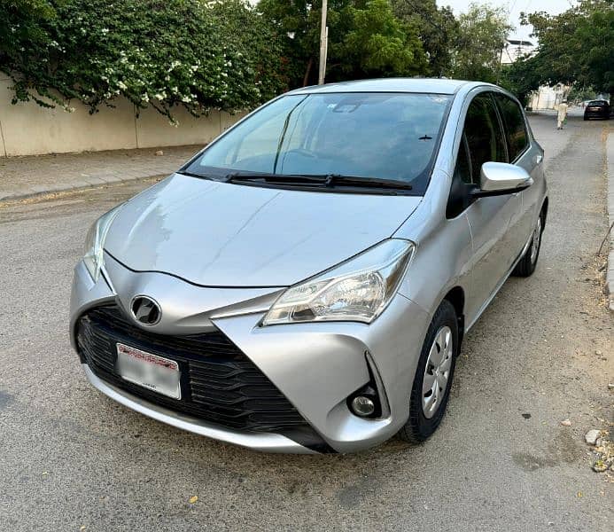 Toyota Vitz 2019 / 2022 automatic 1.0 eco idle stop engine 1