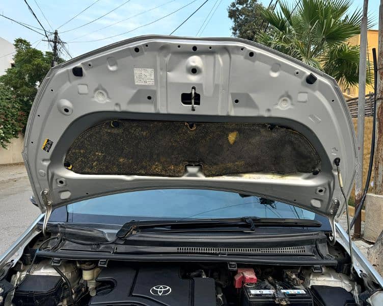 Toyota Vitz 2019 / 2022 automatic 1.0 eco idle stop engine 14