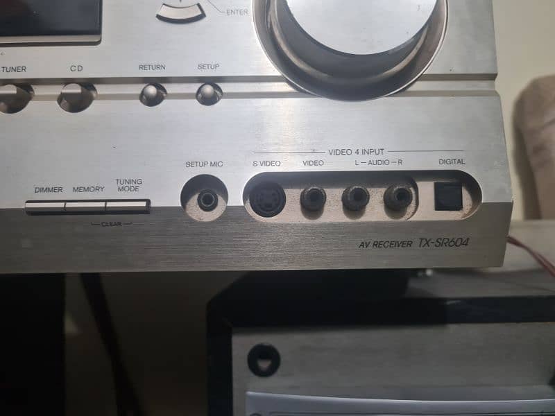 Onkyo 7.1 channel Amplifier 2