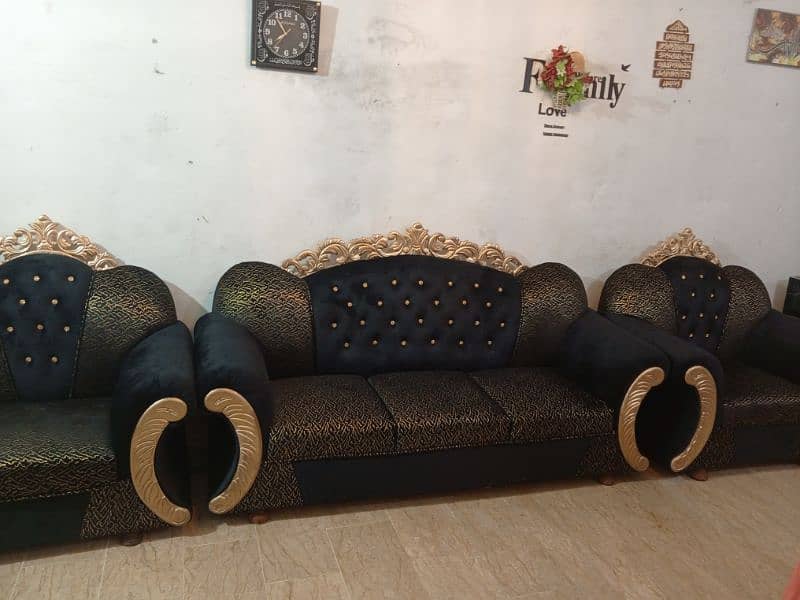 5 Seater Sofa Set 0