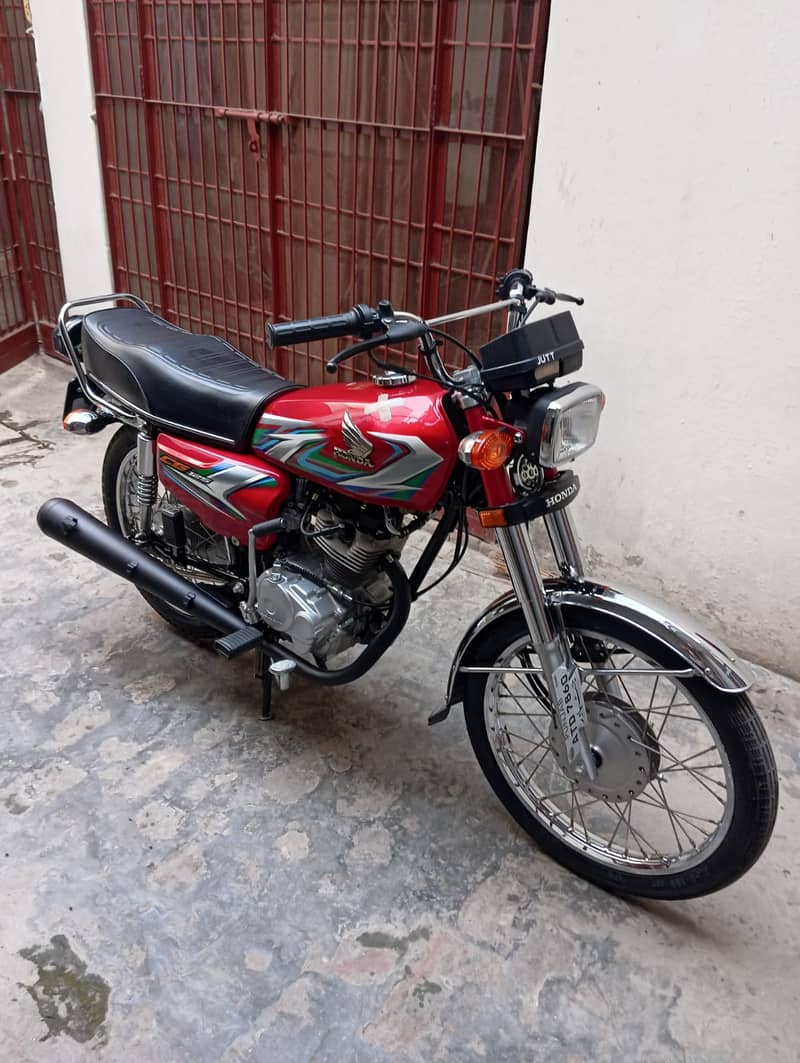 Honda CG 125 2023 Golden Number 03054622808 1