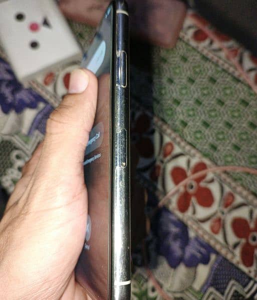 iPhone 11pro non pata with cooling fan 3