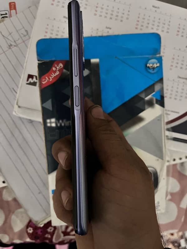 vivo y72  non pta but uphone sim kar kai 3