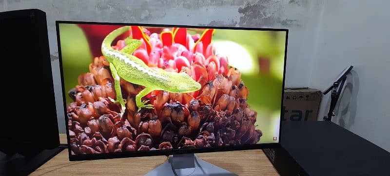 24 inch LED | borderless | 60Hz | Dell 2