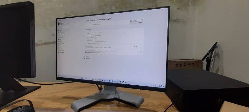 24 inch LED | borderless | 60Hz | Dell 3