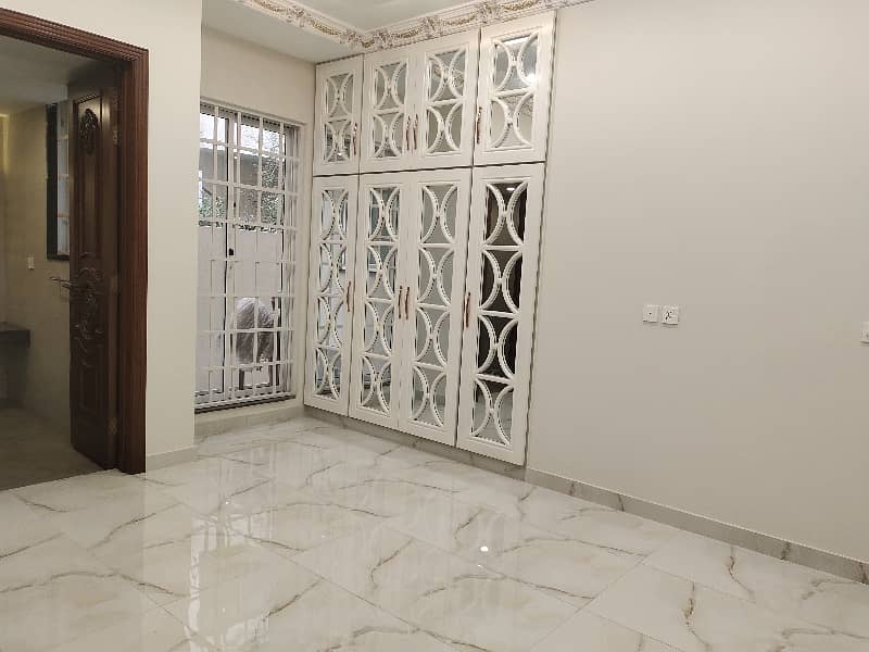 Kanal House For Rent Airline Society Near UCP University 7