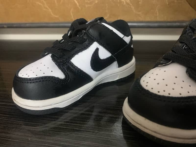 Orignal NiKE Kids Low Dunk Sneakres 2