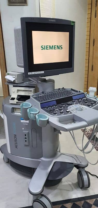 Ultrasound Machine 0