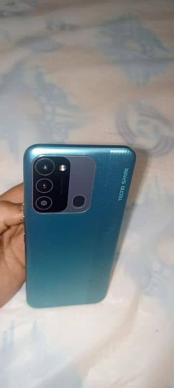 tecno spark 8c 10/10 condition spark 30c Lena hai jabhi sell karna h 6