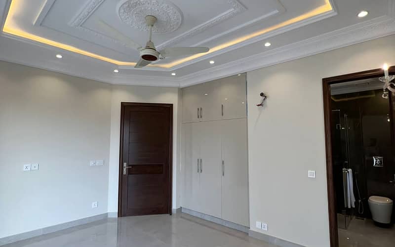 5 Marla luxury House Available For Sale In DHA 9 town Lahore 1