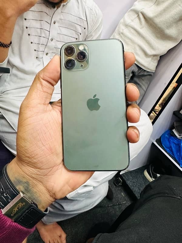 iphone 11 pro 3